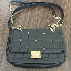 Guess Black and Gold Chain Shoulder Bag